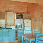 Cozy In With Kitchen Mścice