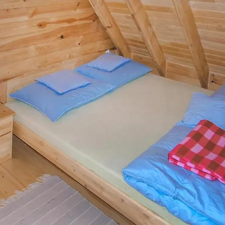 Cozy In With Kitchen Mścice