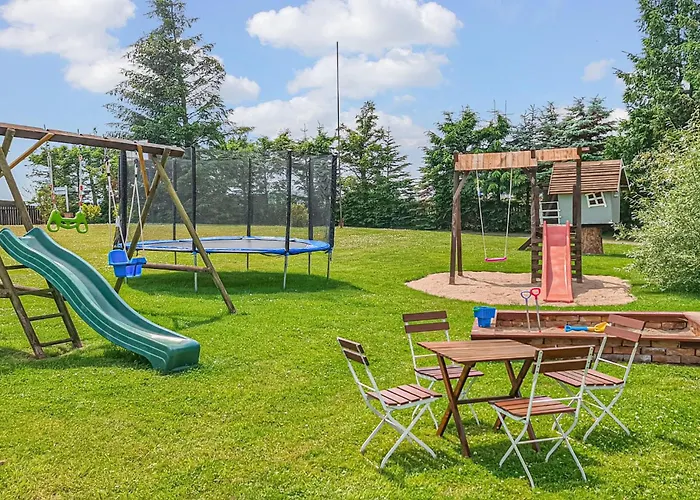 Casa vacanze Cozy In With Kitchen